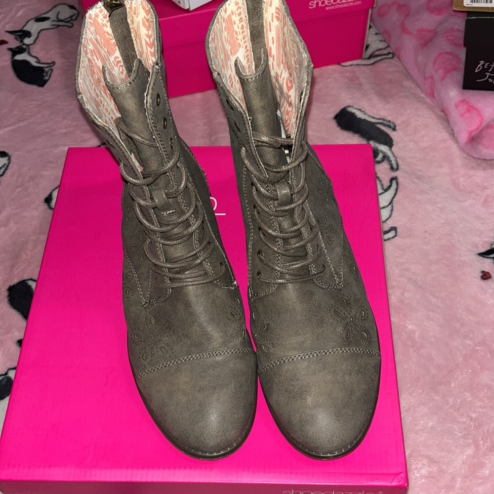 Booties - Picture 2 of 4